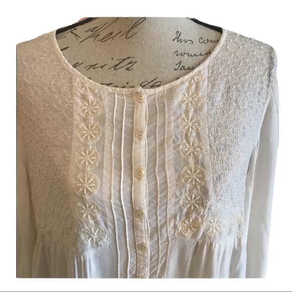 Chico’s Boho Style Cream Top Medium - Picture 2 of 6
